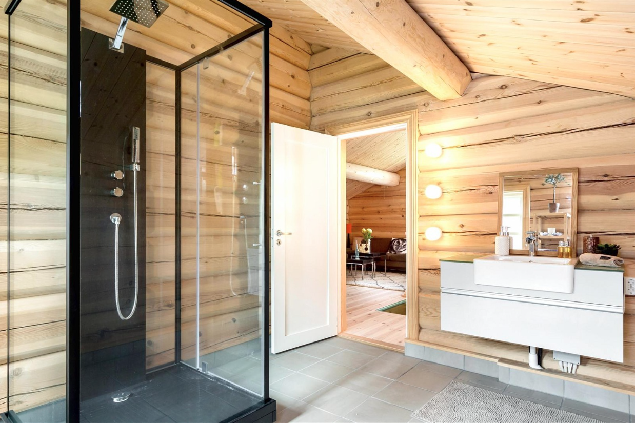 Bad i 2 etg. Galleribilde