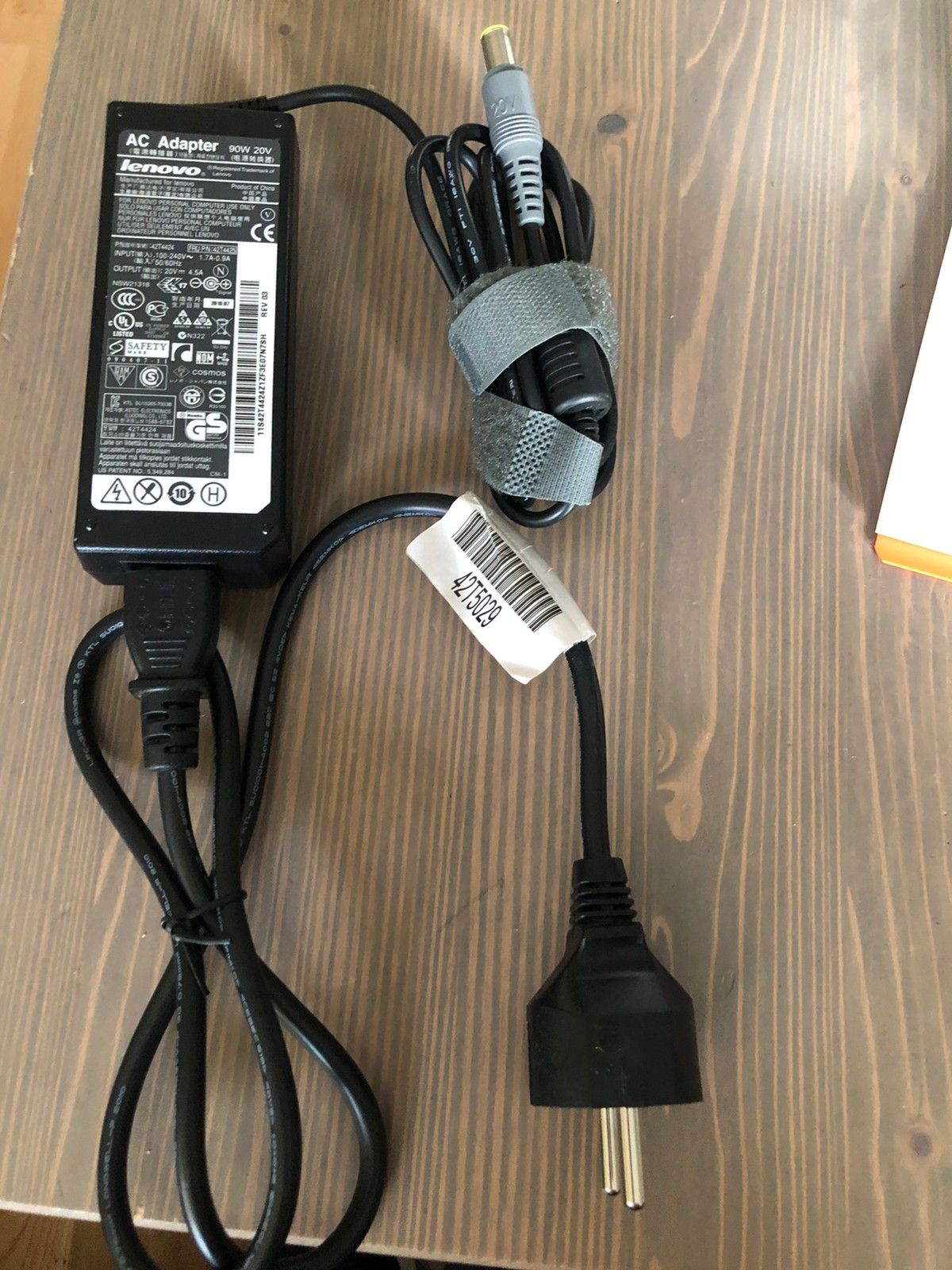 Lenovo lader | FINN.no LENOVO LADER 230W | FINN.no