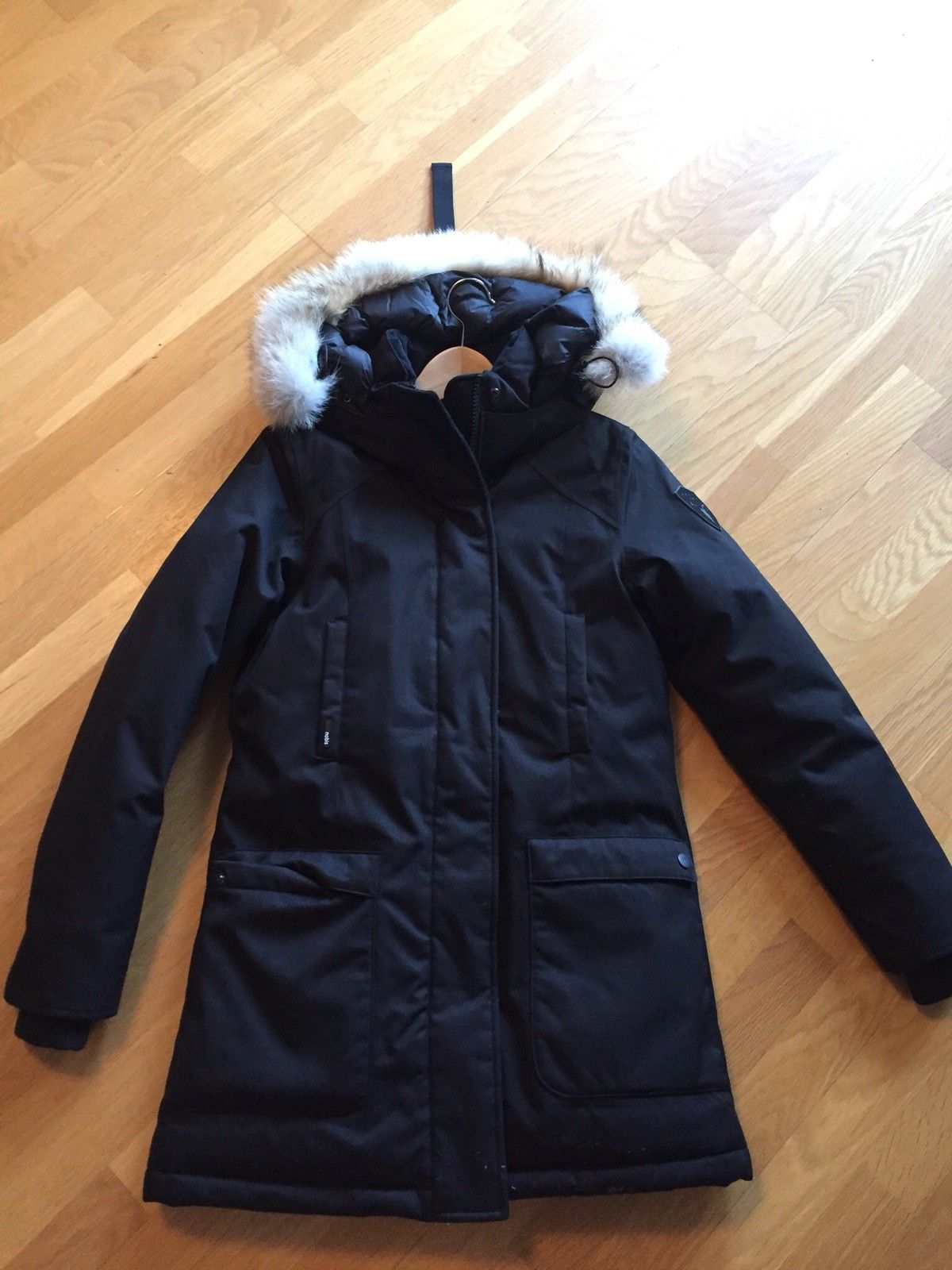 Nobis parka jakke (dame) | FINN.no Nobis parka jakke (dame) | FINN.no