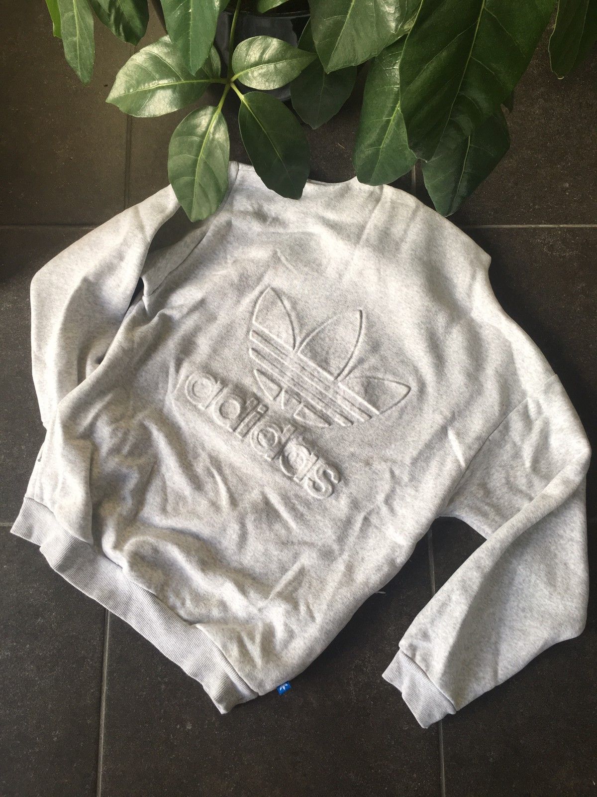 Adidas college genser | FINN.no Adidas College genser, grå | FINN.no