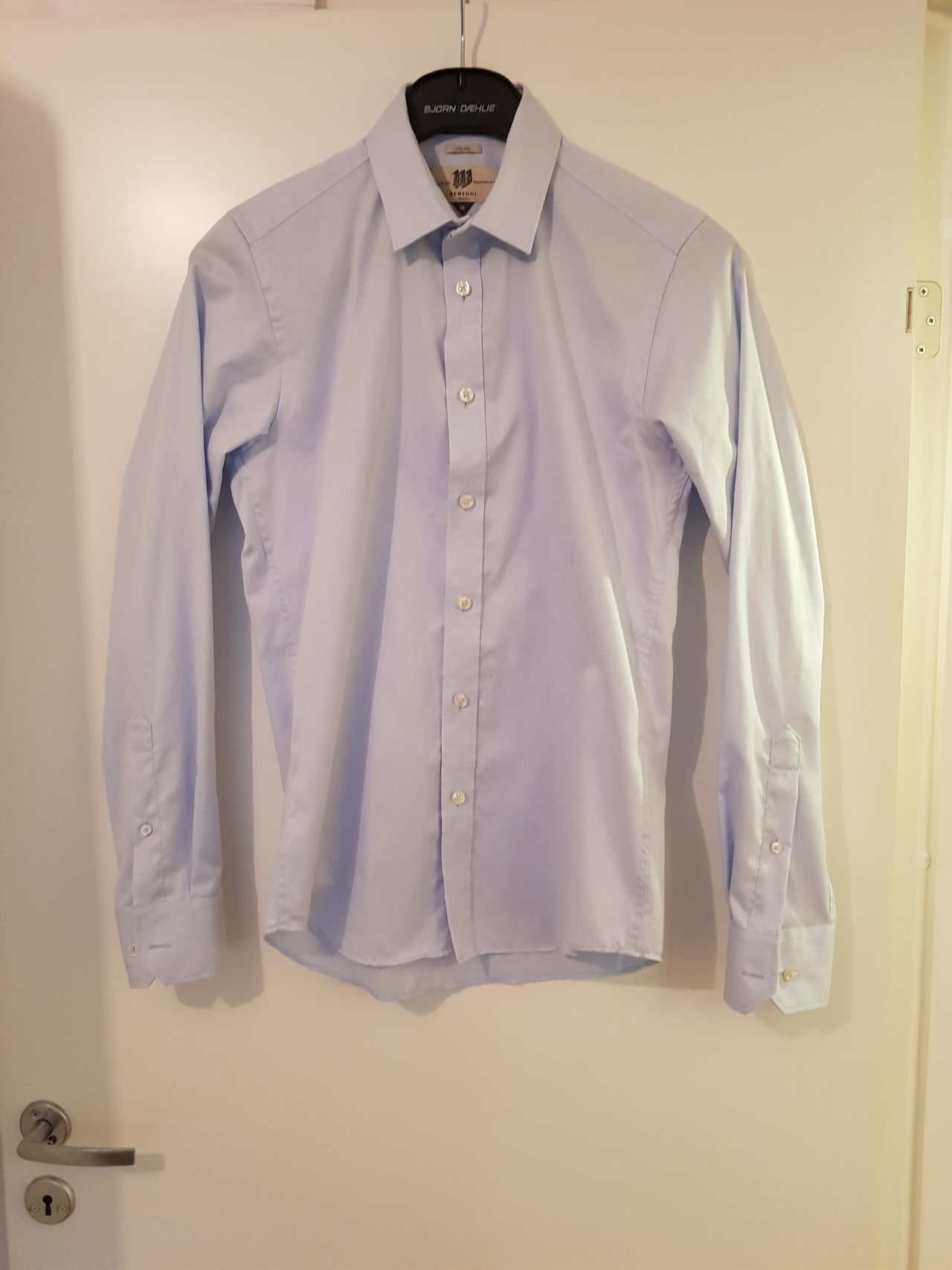 Som ny penskjorte fra Bertoni | FINN.no Som ny penskjorte fra Bertoni | FINN.no