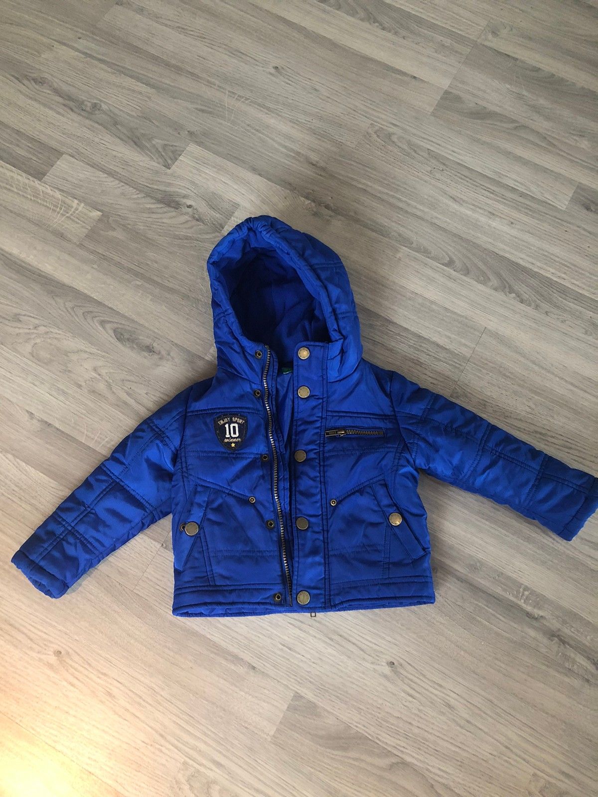 Vinterjakka fra Benetton str 90 | FINN.no Benetton jakke baby str 56 | FINN.no