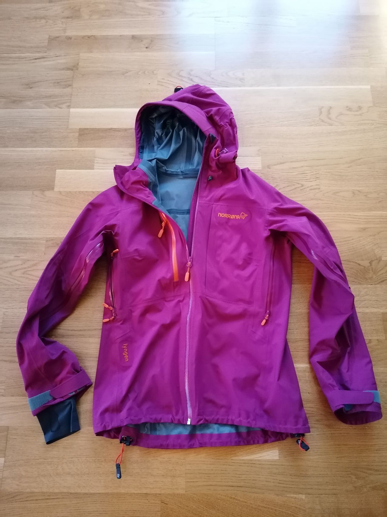 Norrøna Lyngen driflex3 jakke (W), strl. M | FINN.no Norrøna Lyngen driflex3 jakke (W), strl. M | FINN.no