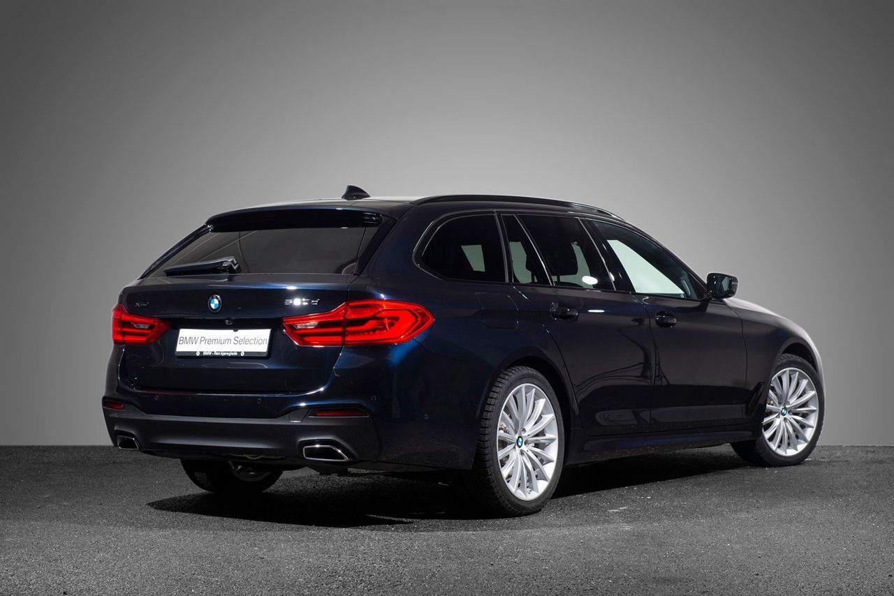 Бмв 520d xdrive 2019