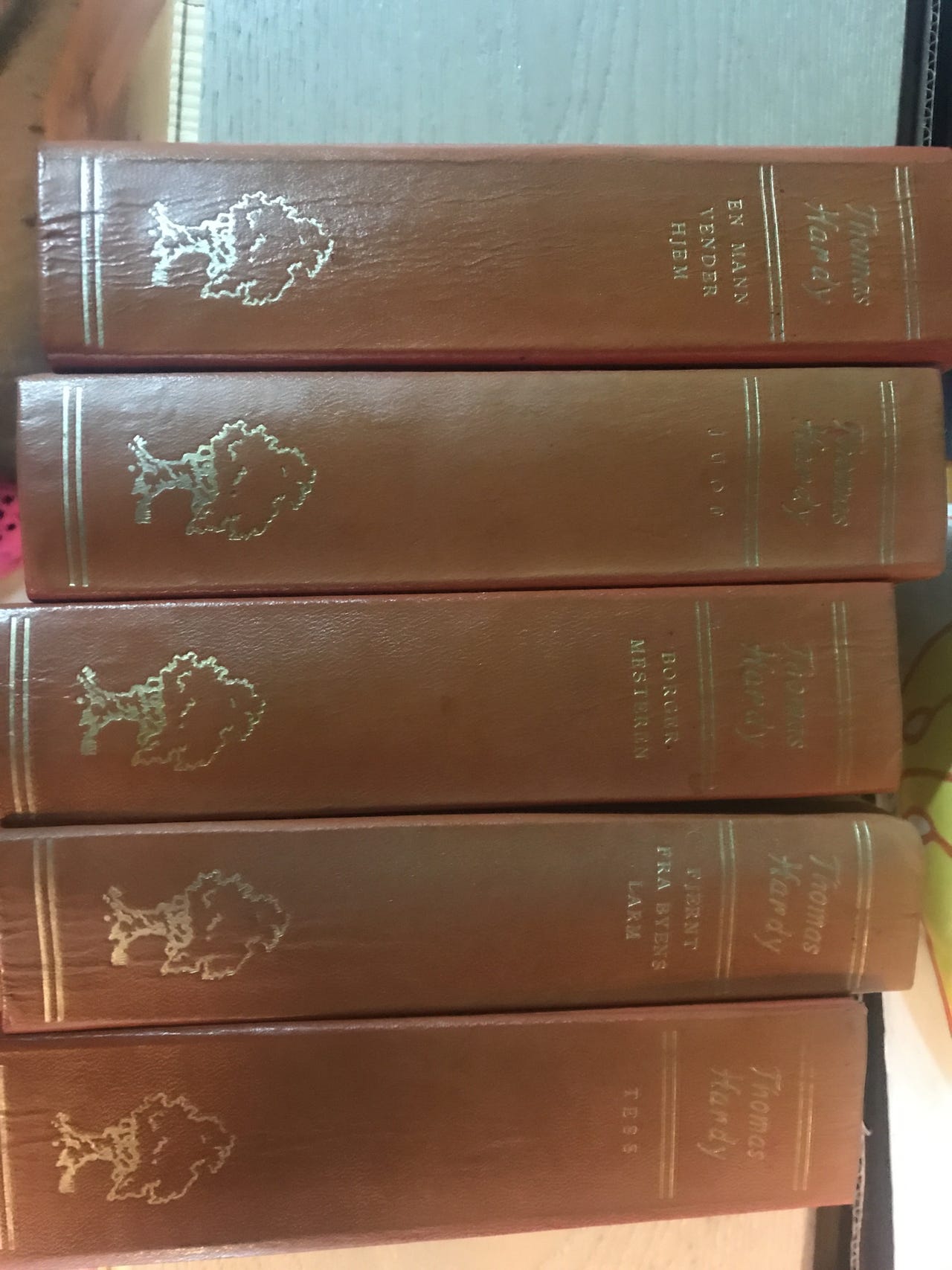 Bøker | FINN torget