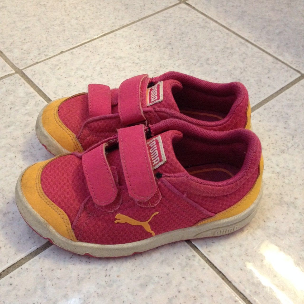 Bunadskoskinn,Puma joggesko,Sailor MinnieMouse sko og rosa Bunadskoskinn,Puma joggesko,Sailor MinnieMouse sko og rosa