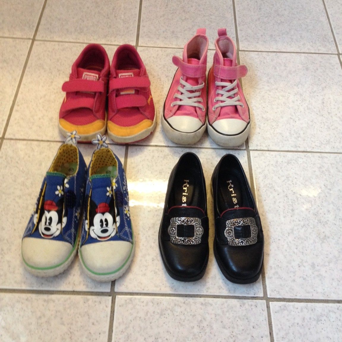 Bunadskoskinn,Puma joggesko,Sailor MinnieMouse sko og rosa Bunadskoskinn,Puma joggesko,Sailor MinnieMouse sko og rosa