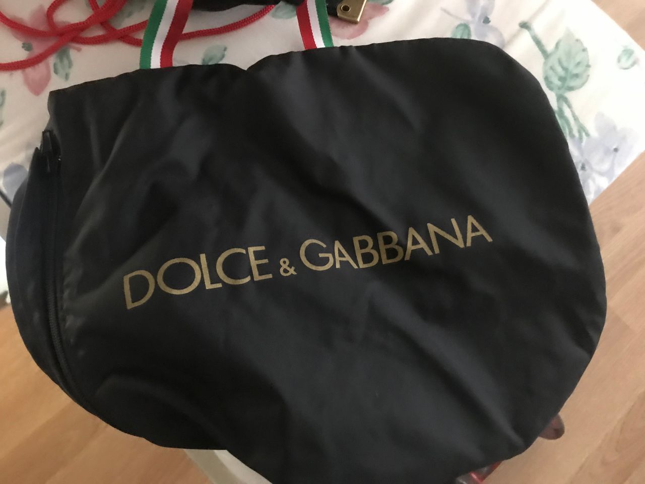 Gabbana Kjøpe, selge og utveksle annonser gode tilbud og Gabbana Kjøpe, selge og utveksle annonser gode tilbud og