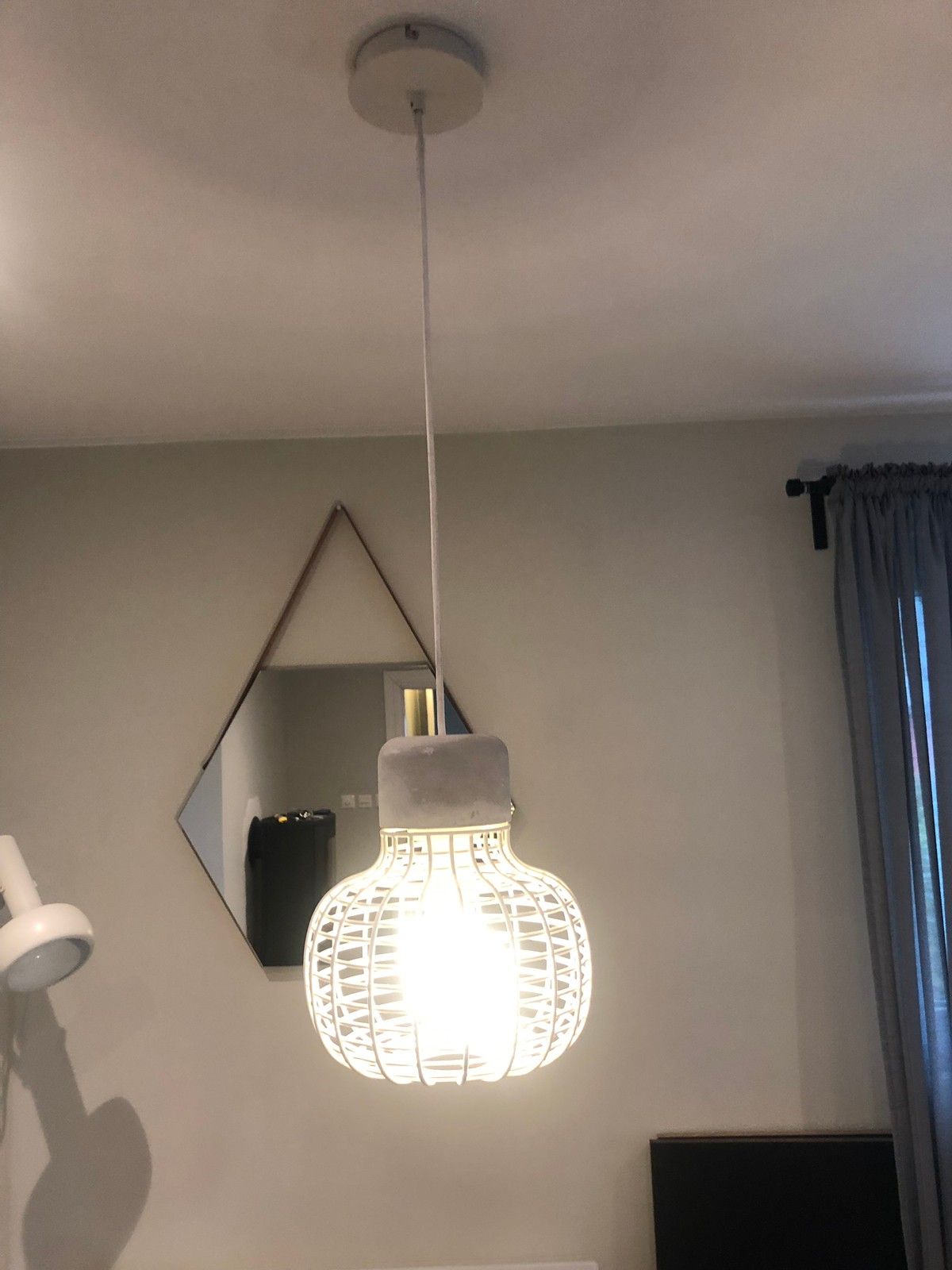 Bolia taklampe | FINN.no Bolia Lampe | FINN.no