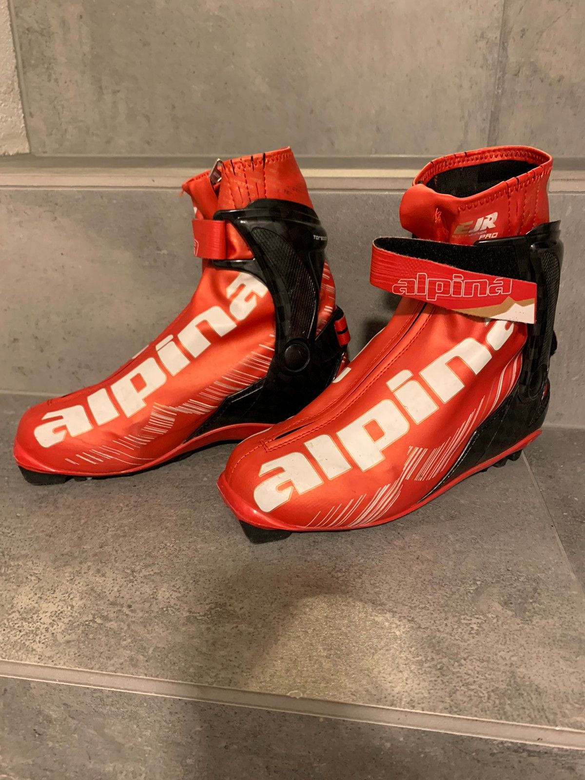 Alpina Elite Jr Pro langrennstøvler | FINN.no Alpina Elite Jr Pro langrennstøvler | FINN.no