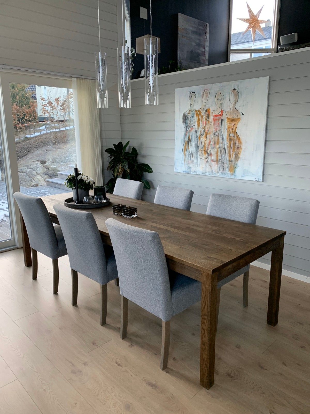Skagen spisebord fra Bolia. L: 245 345 cm med uttrekk | FINN.no Skagen spisebord | FINN.no