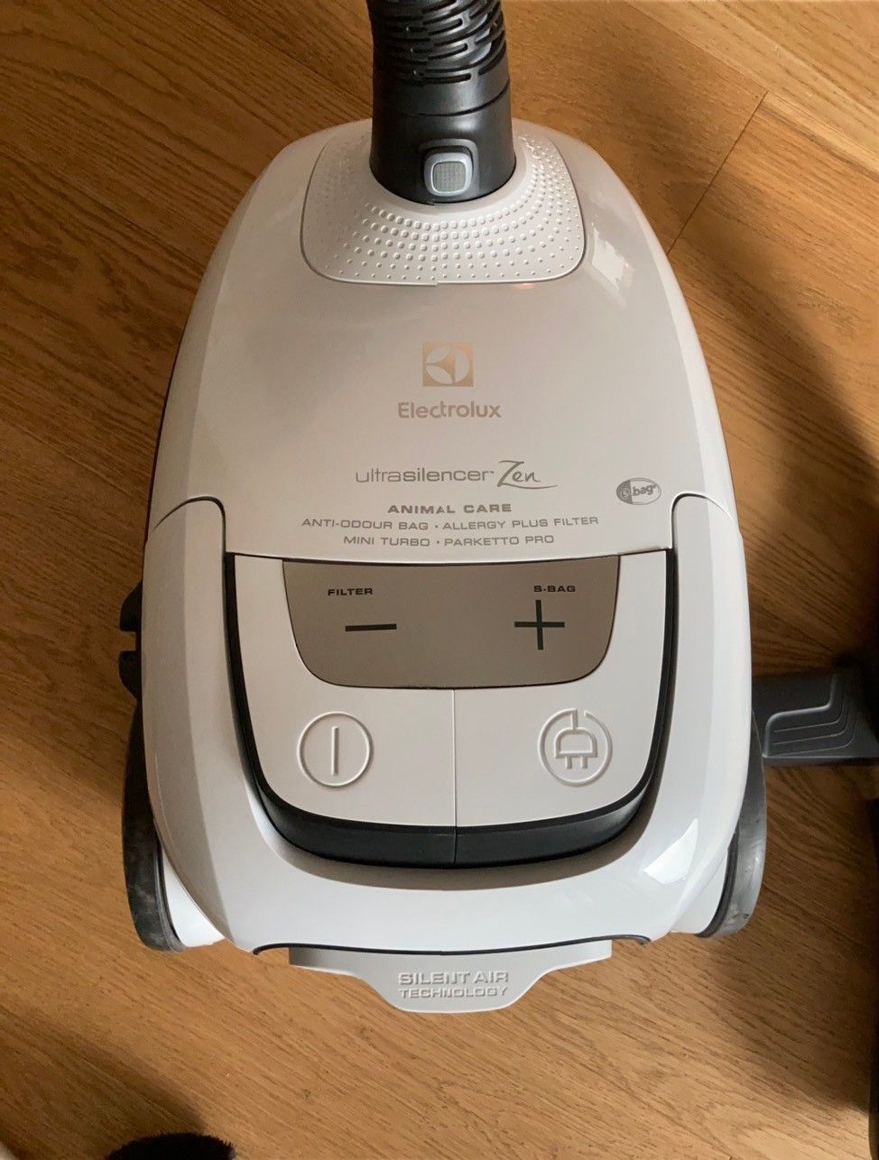 støvsuger | FINN.no Electrolux Støvsuger UltraSilencer ZEN Animal | Billig