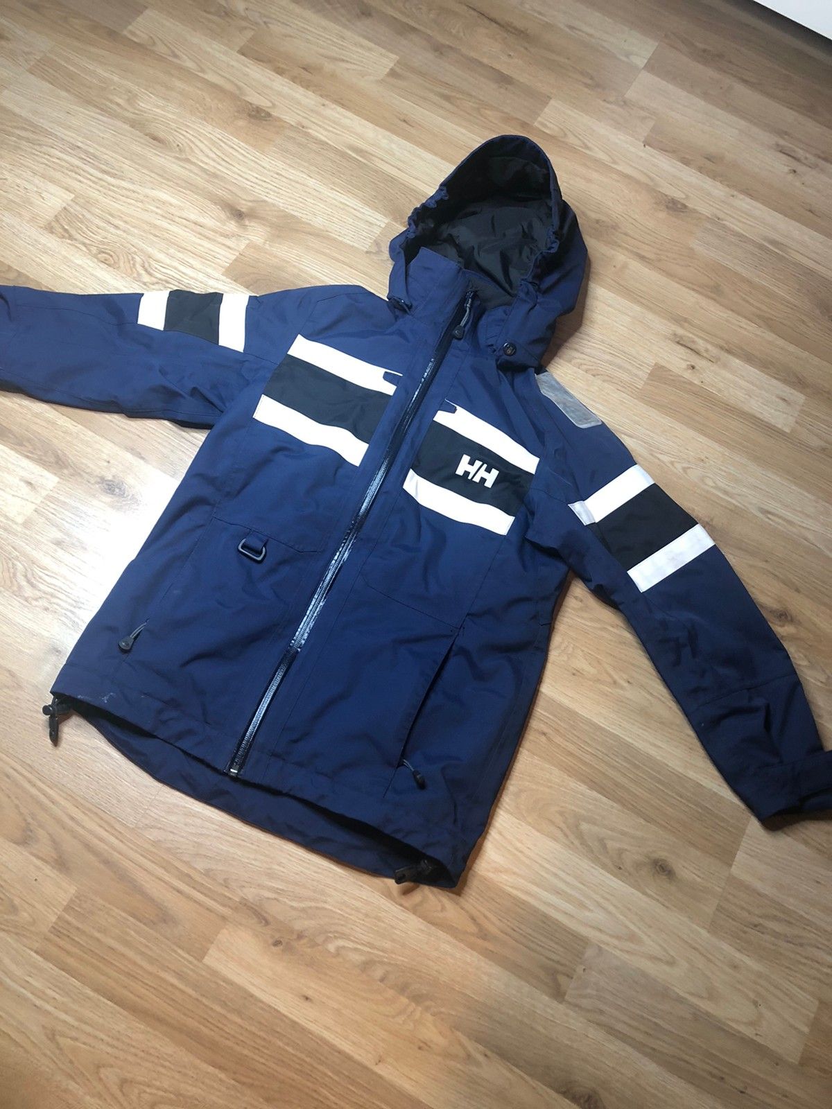 Helly Hansen jakke str.140 | FINN.no Helly Hansen jakke strl 140 | FINN.no
