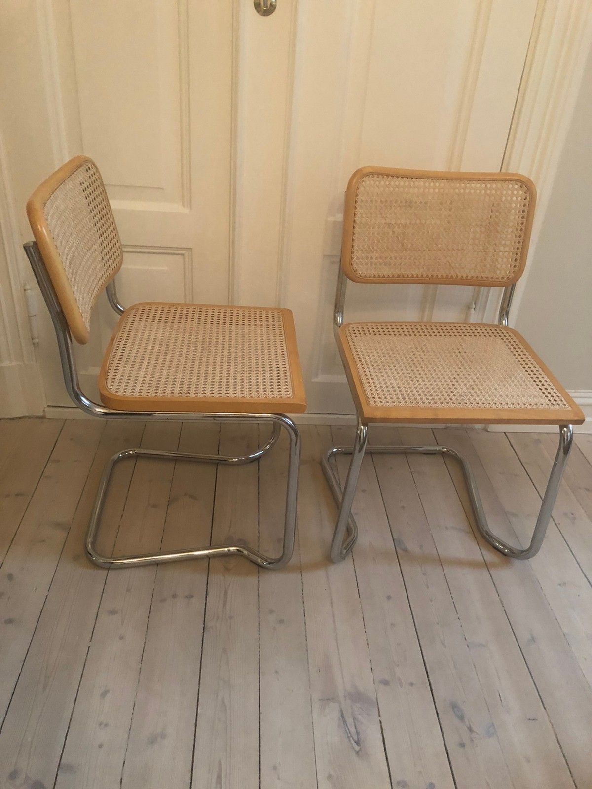 1 STOL IGJEN Cesca stoler i rotting Marcel Breuer | FINN.no 4 Cesca Bauhaus stoler med ny rotting RESERVERT | FINN.no