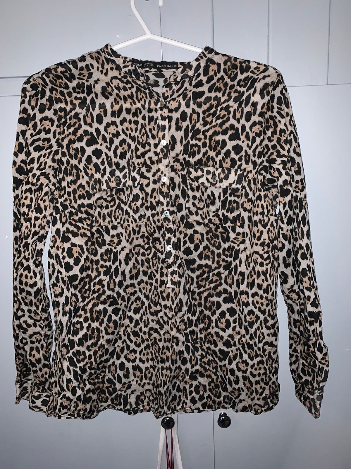 Leopard skjorte fra Zara | FINN.no Leopard skjorte fra Zara | FINN.no