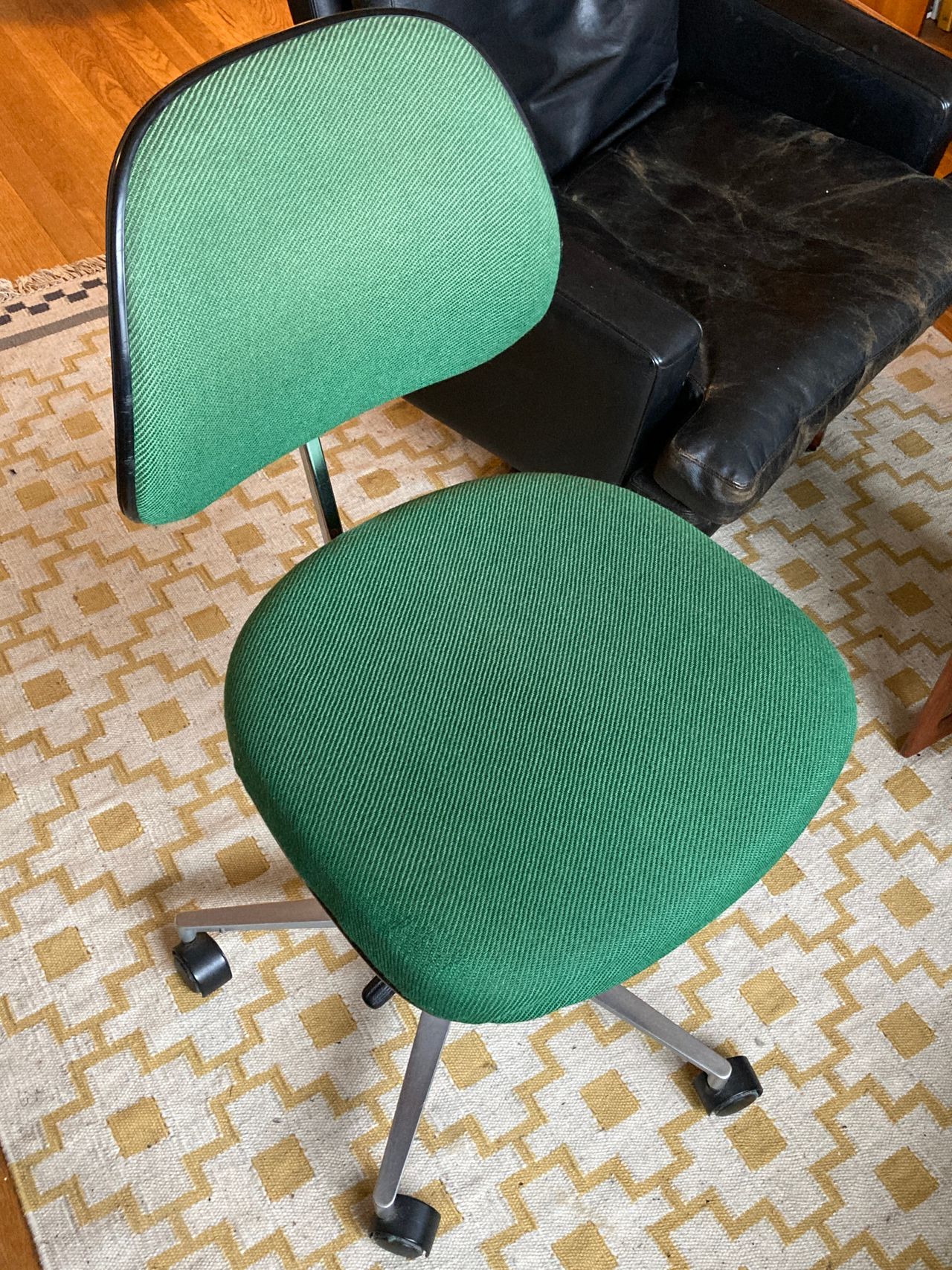 Savo retro kontorstol | FINN.no Fin mintgrønn stol! | FINN.no