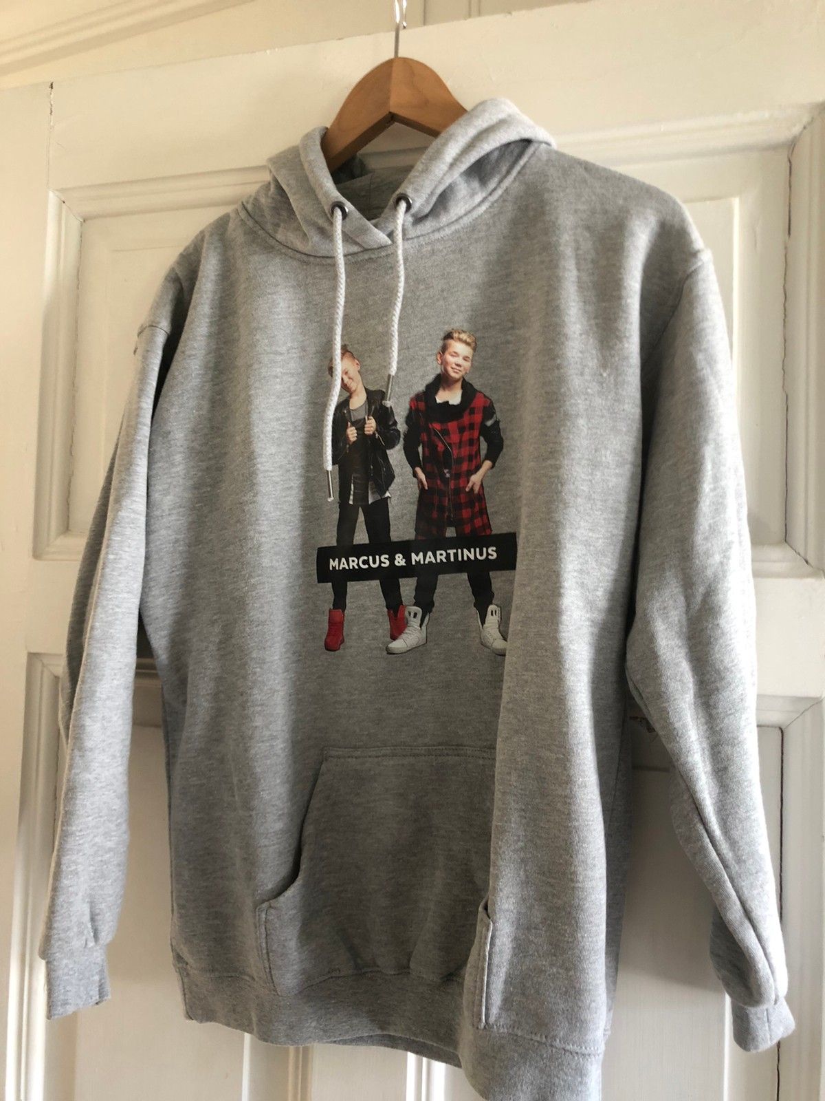 Hoodie selges | FINN.no Ny Marcus og Martinus hettegenser selges | FINN.no