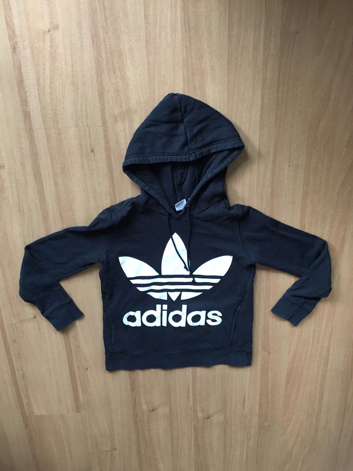 Adidas genser | FINN.no Adidas College genser, grå | FINN.no