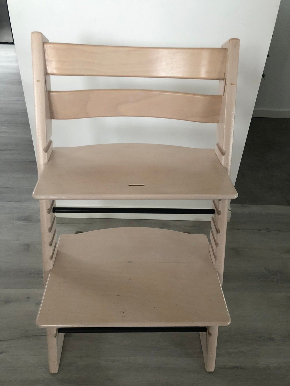 Pent brukt tripp trapp stol Kjøpe, selge og utveksle Stokke tripp trapp stol pent brukt Kjøpe, selge og utveksle
