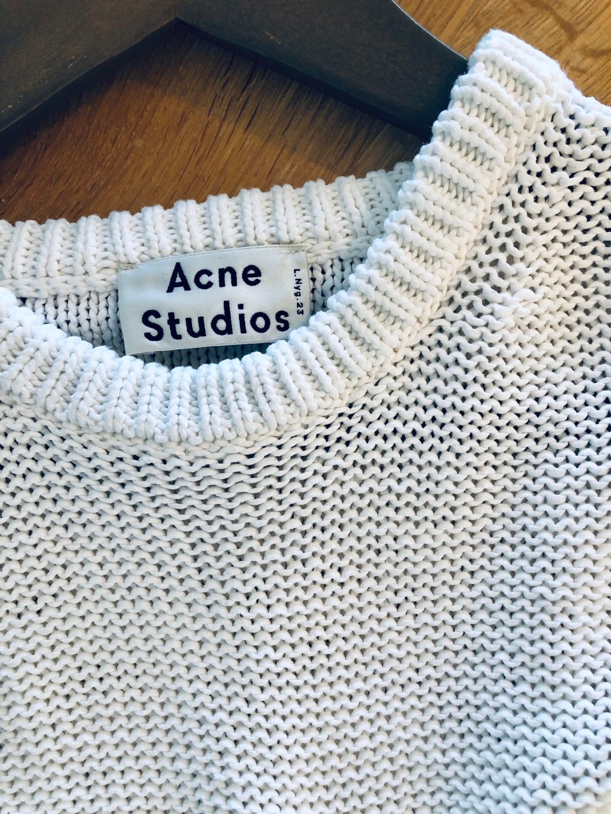 Acne Studio genser | FINN.no Stilig Acne genser | FINN.no