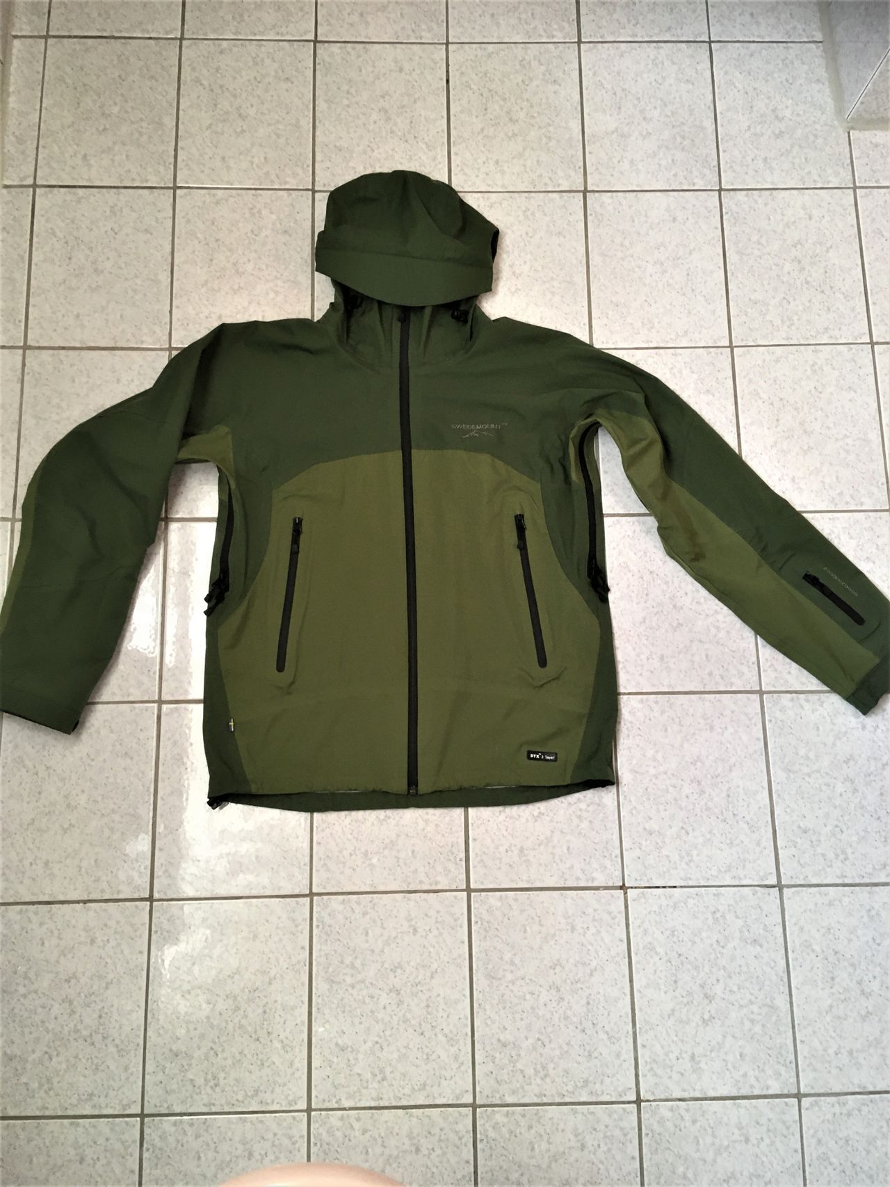 Swedemount Technicwear STX 3 layer jakke, herre, str M Swedemount STX jakke | FINN.no