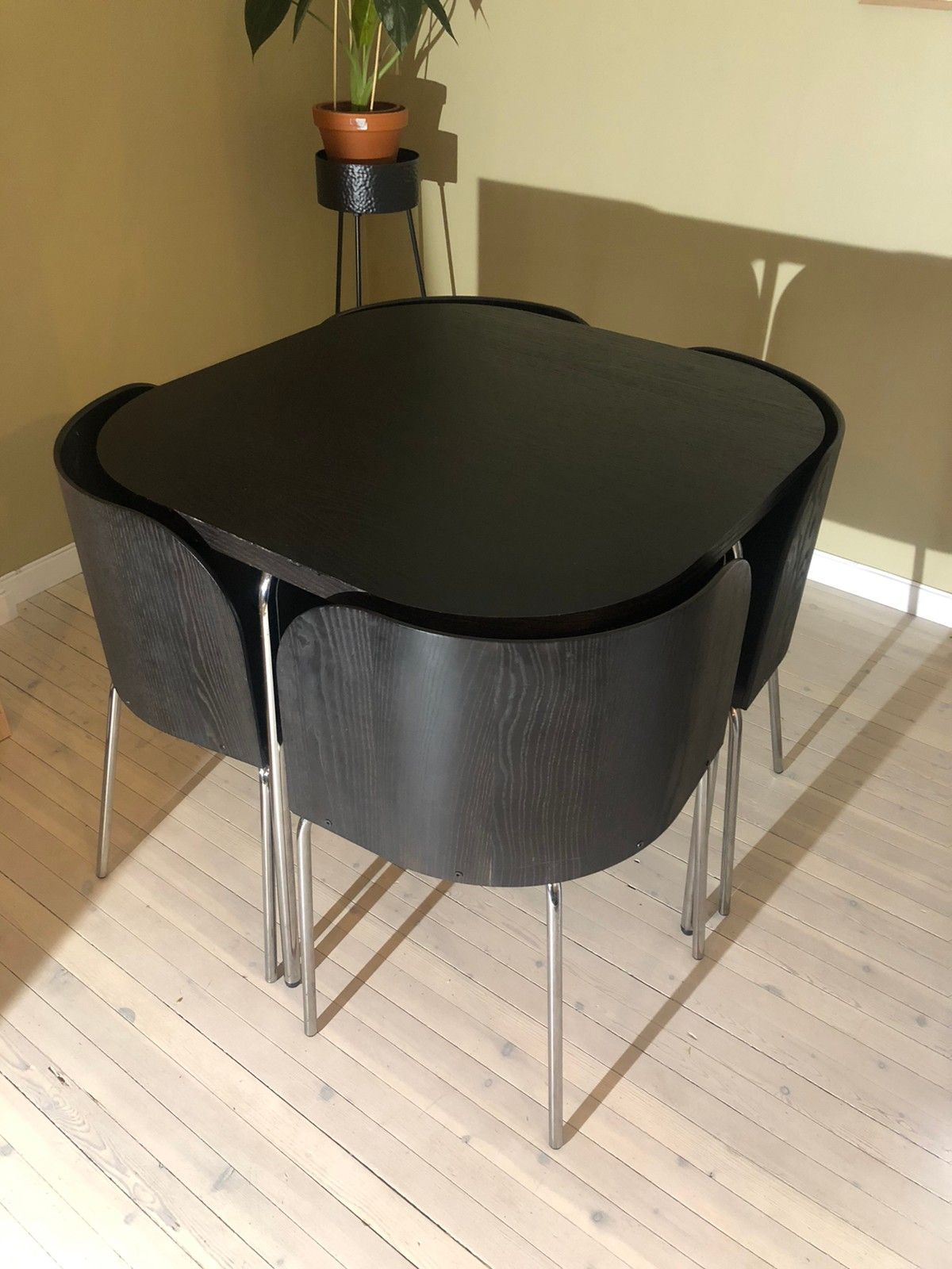 ikea fusion | FINN.no Fusion IKEA bord med 4 stoler | FINN.no
