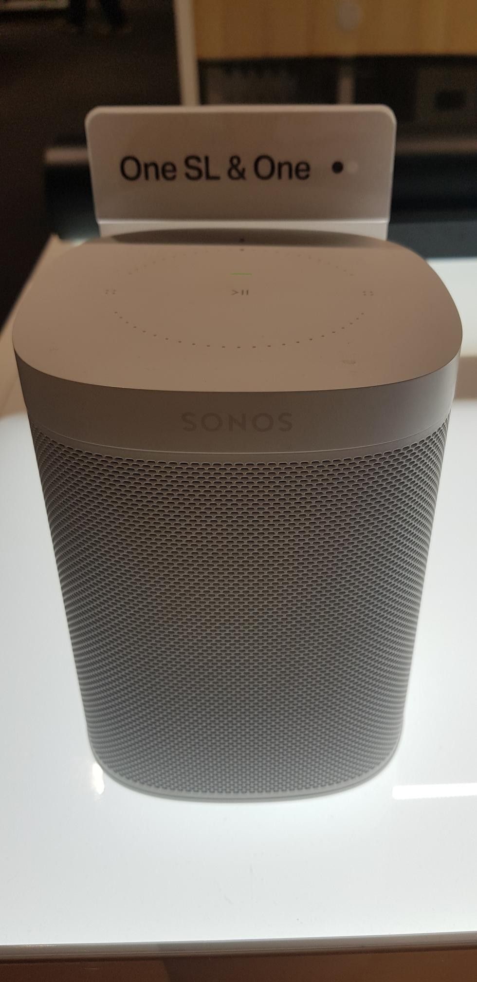 Sonos One høytaler mmikrofon hvit | FINN.no Sonos One høytaler mmikrofon hvit | FINN.no