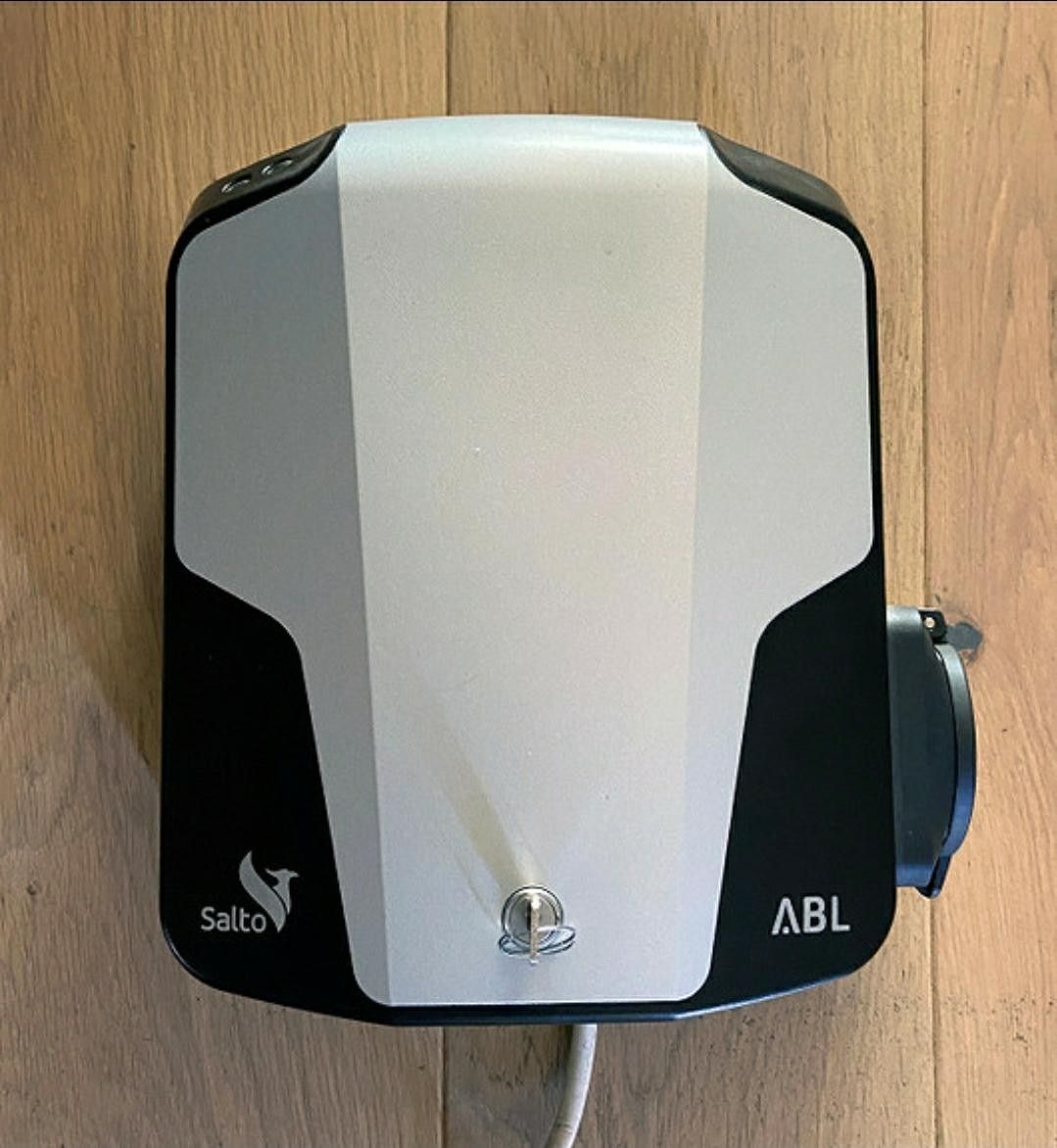 Salto EVSA 572 7,4 kW noe defekt | FINN.no Salto Ladeboks selges | FINN.no