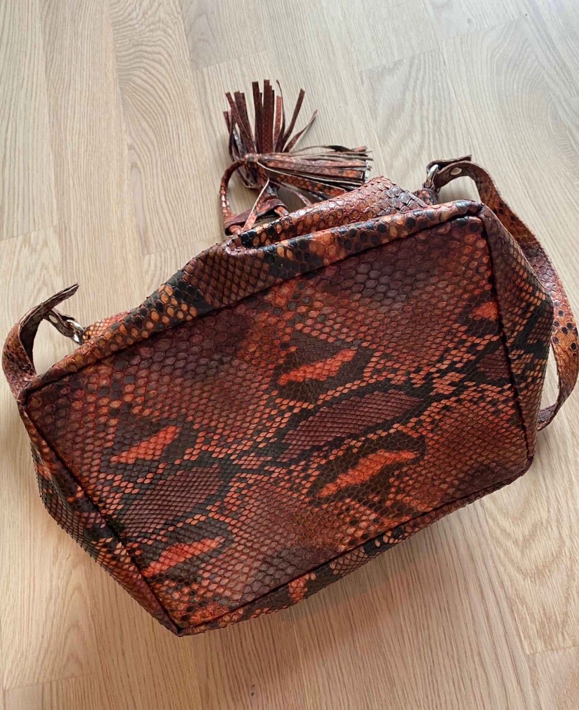 Helmer bucket bag | FINN.no Helmer veske | FINN.no