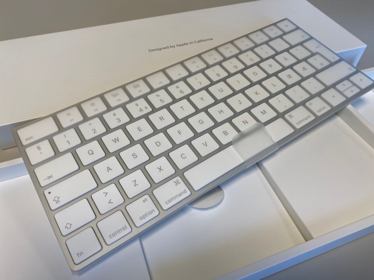 Splitter nytt og uåpnet Apple Magic keyboard i eske | FINN.no Nytt Apple tastatur i uåpnet eske | FINN.no