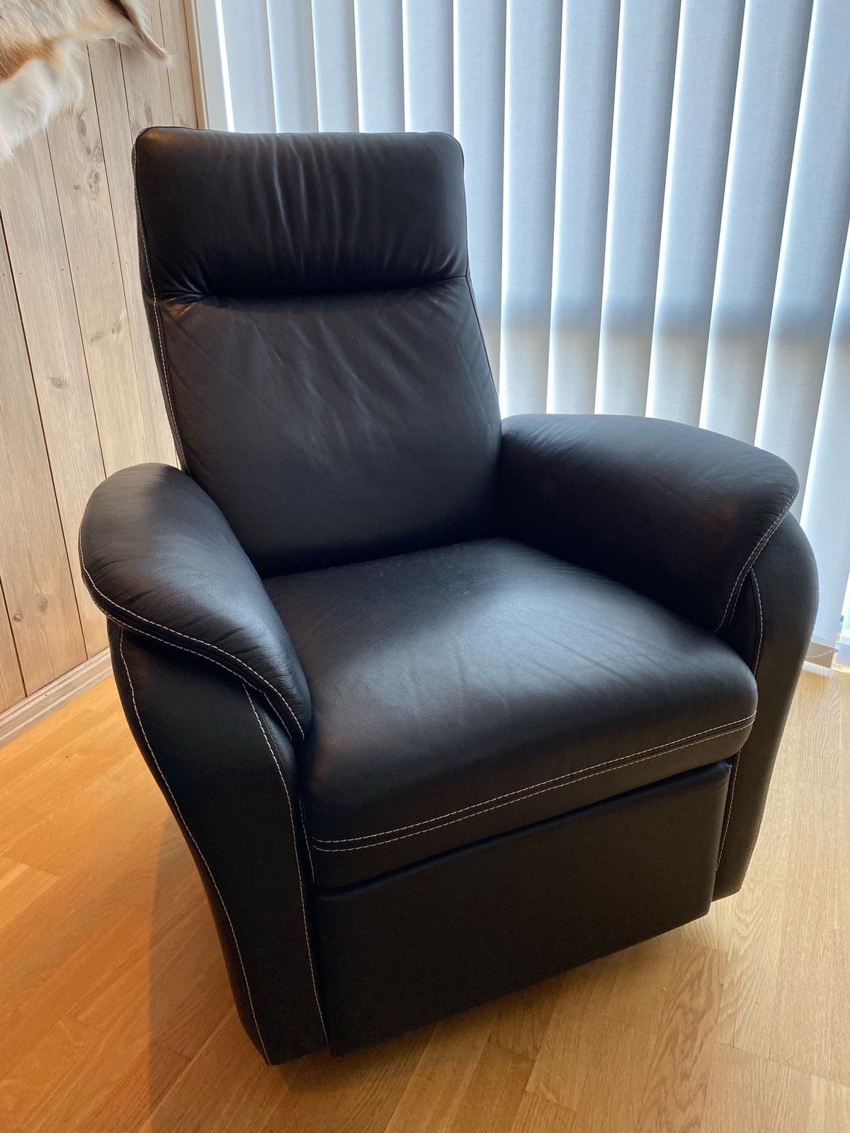 Lenestol Recliner | FINN.no 2 Fine lenestolrecliner selges | FINN.no