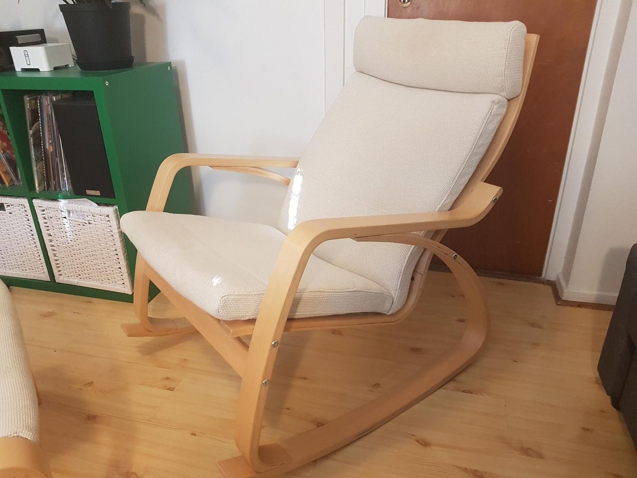 Poäng gyngestol med fotskammel | FINN.no Poang (fra Ikea) gyngestol med fotskammel (SOM NY) | FINN.no
