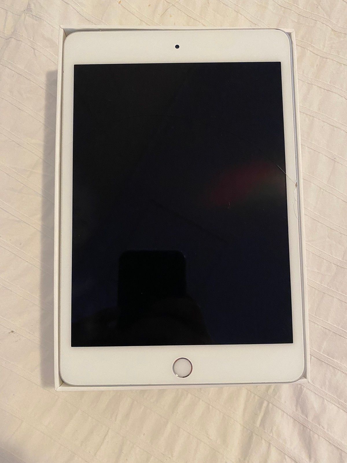 Selger min iPad mini 5 64gb 4G, i god stand! | FINN.no Selger iPad esker | FINN.no