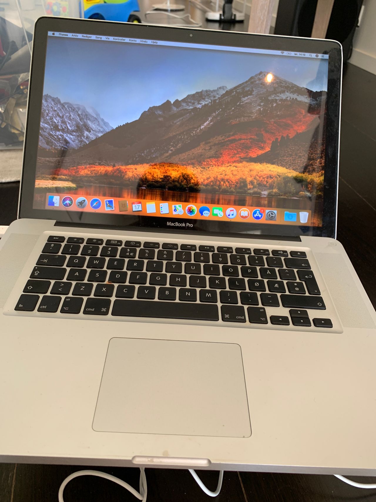 MacBook Pro mid2010 15'' | FINN.no Asus Intel Dual Core N3060 2GB | FINN.no
