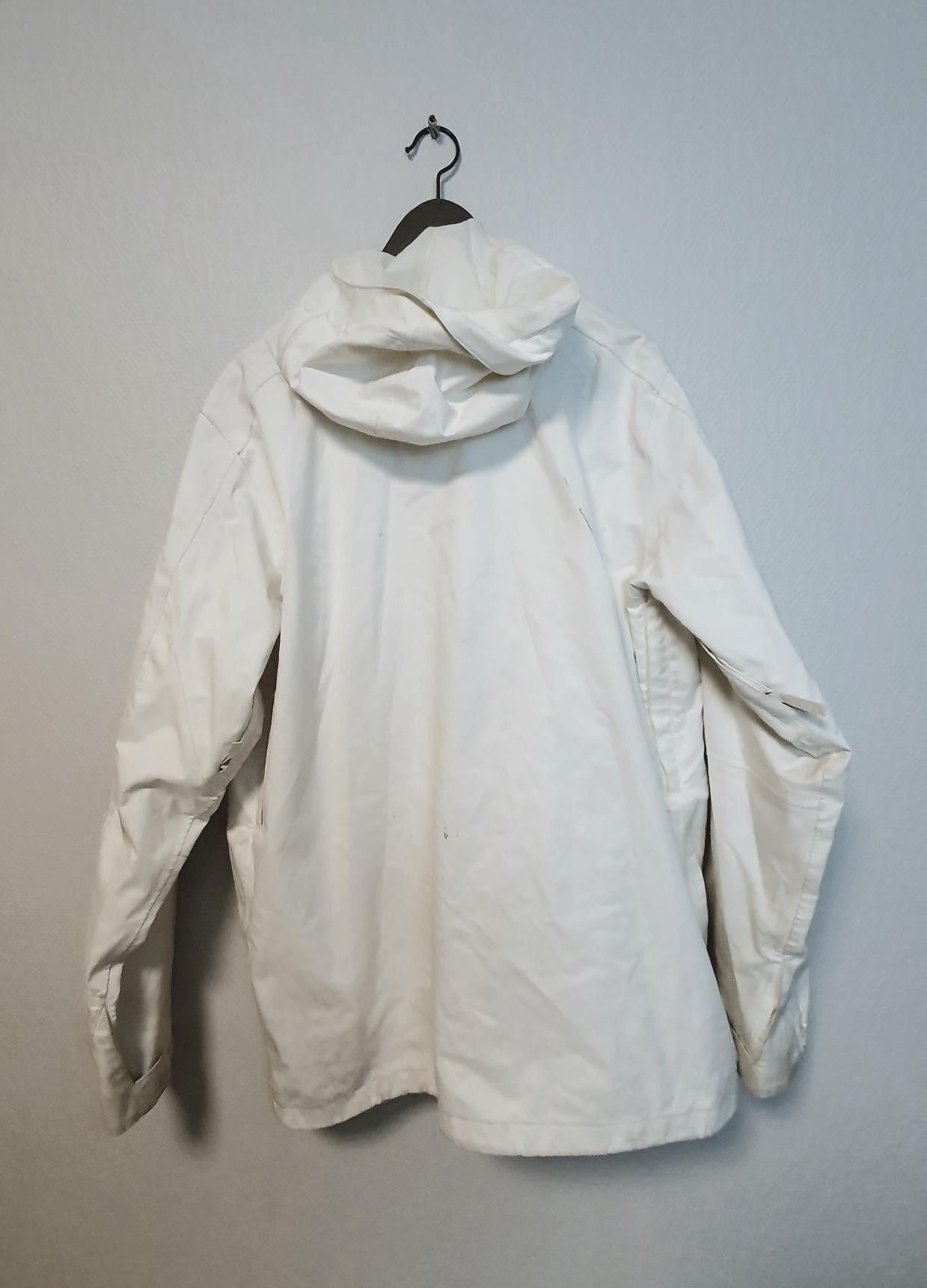 Burton Ski Snowboard Jakke str L hvit | FINN.no Burton Ski Snowboard Jakke str L hvit | FINN.no