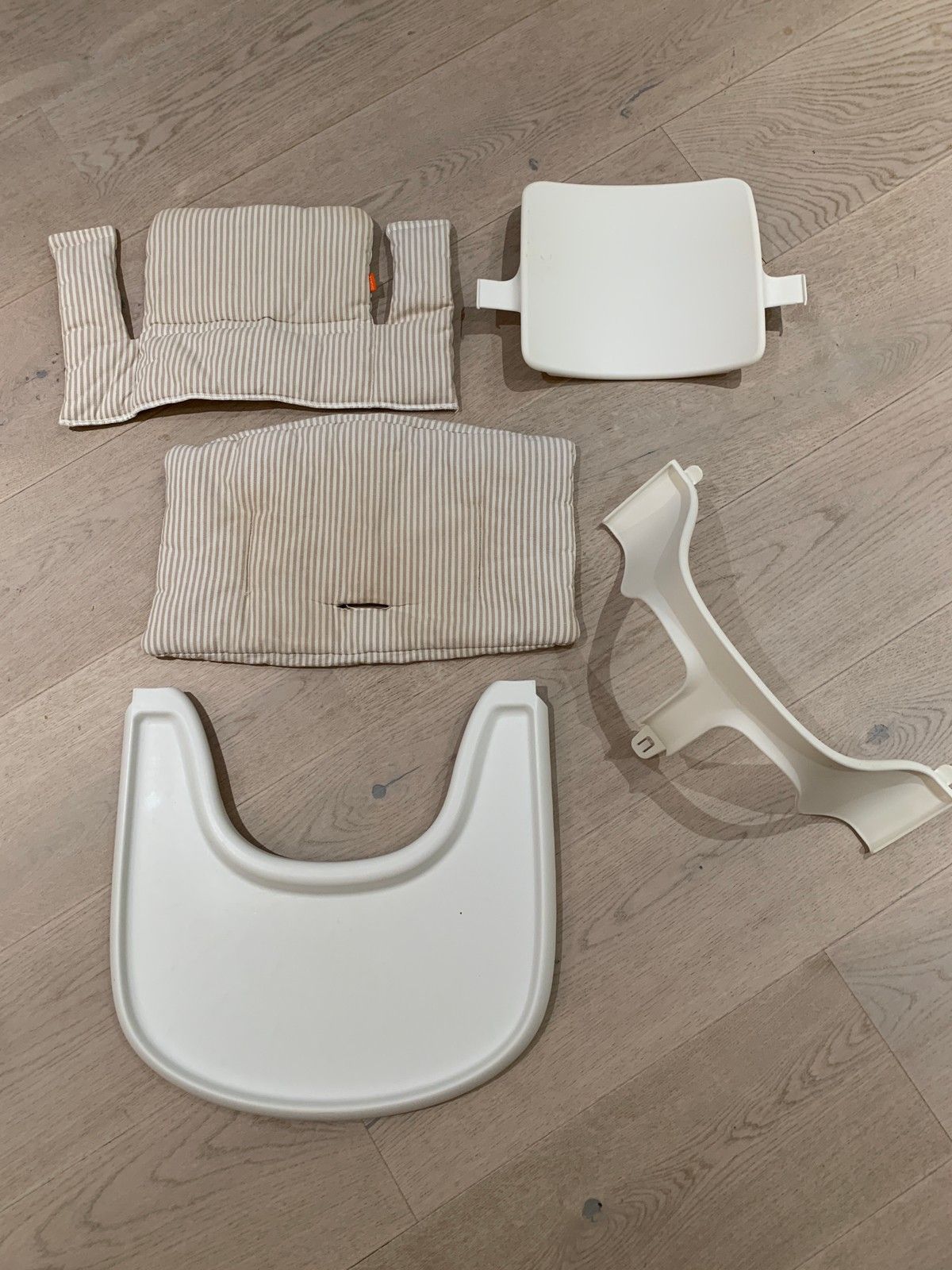 Pute til tripp trapp Kjøpe, selge og utveksle annonser de Stokke Tripp Trapp Baby Set, White Babyhouse