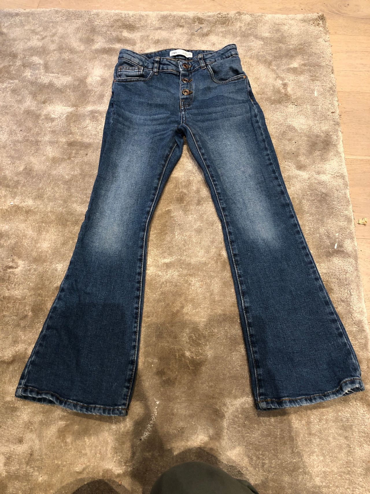 Slengbukse jeans str 140 Zara | FINN.no Slengbukse jeans str 140 Zara | FINN.no