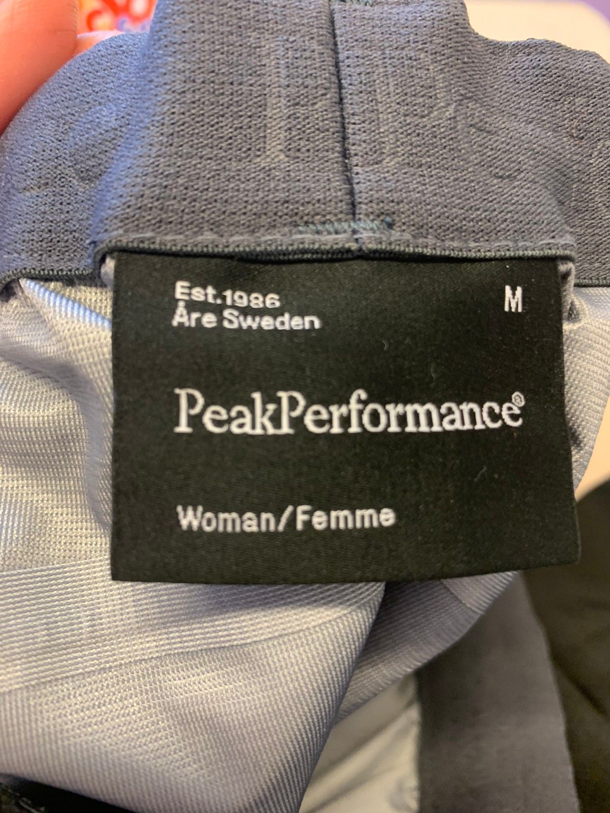 Peak performance stark regnbukse (dame) | FINN.no Kjøp Peak Performance Women's Stark Jacket fra Outnorth