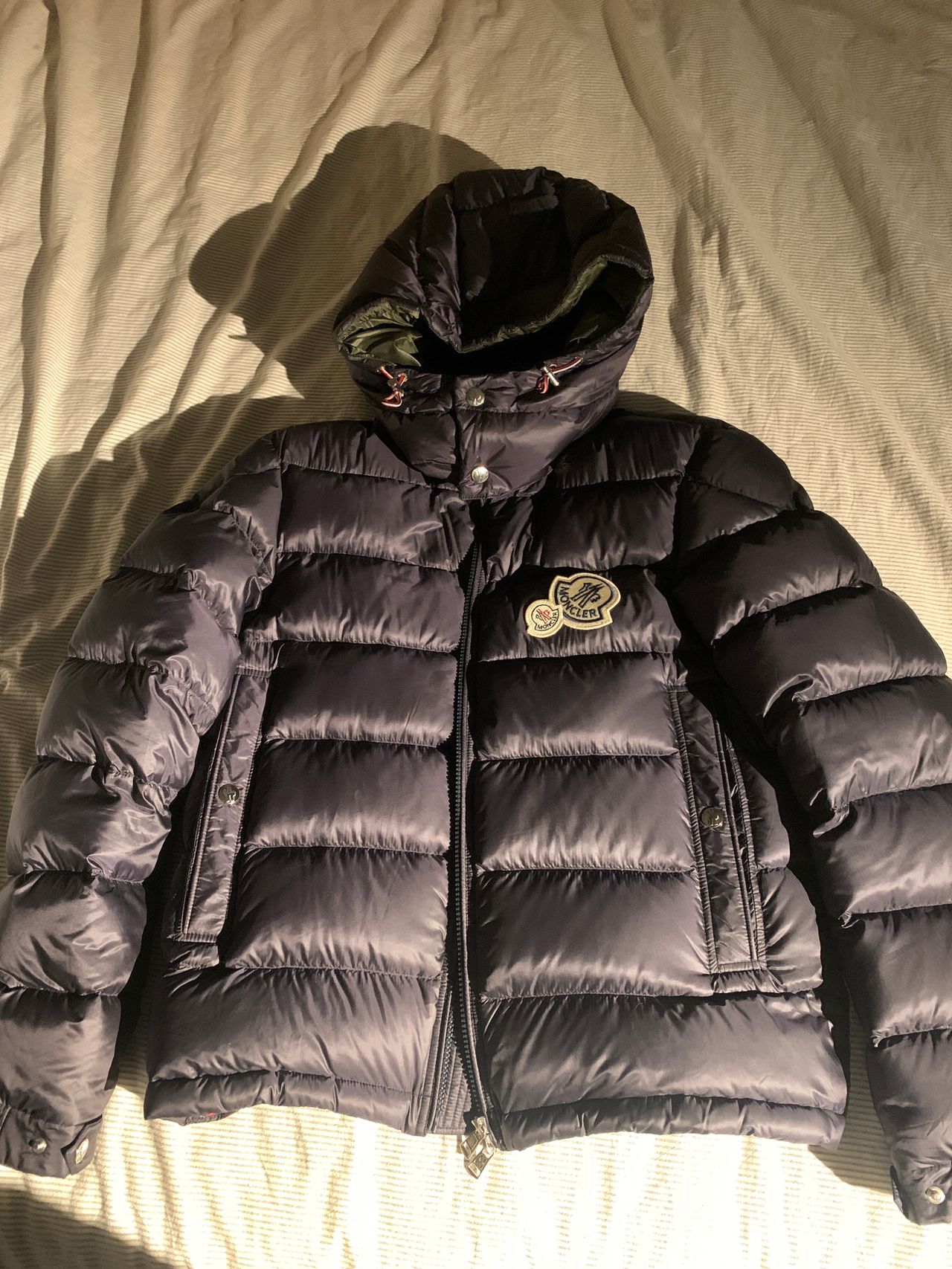 Moncler jakke Kjøpe, selge og utveksle annonser finn den Moncler jakke Kjøpe, selge og utveksle annonser finn den