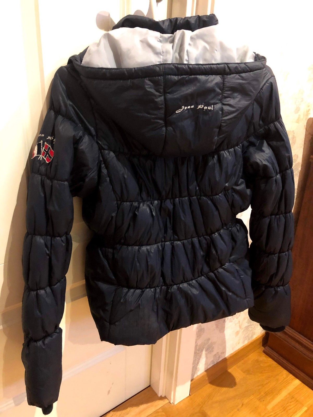 Jean Paul dunjakke str.12 år | FINN.no Jean Paul dunjakke, str. S | FINN.no