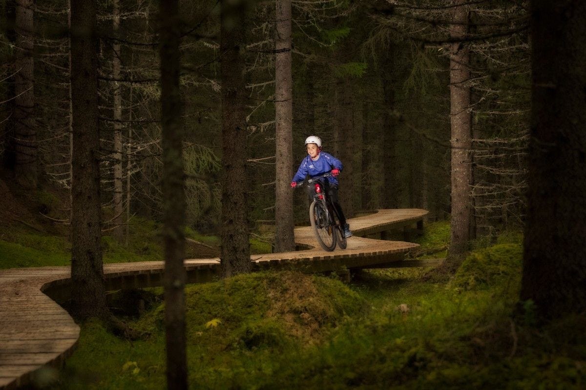 Direkte adkomst til stisykling fra hytta. Gullia ligger i området. Galleribilde