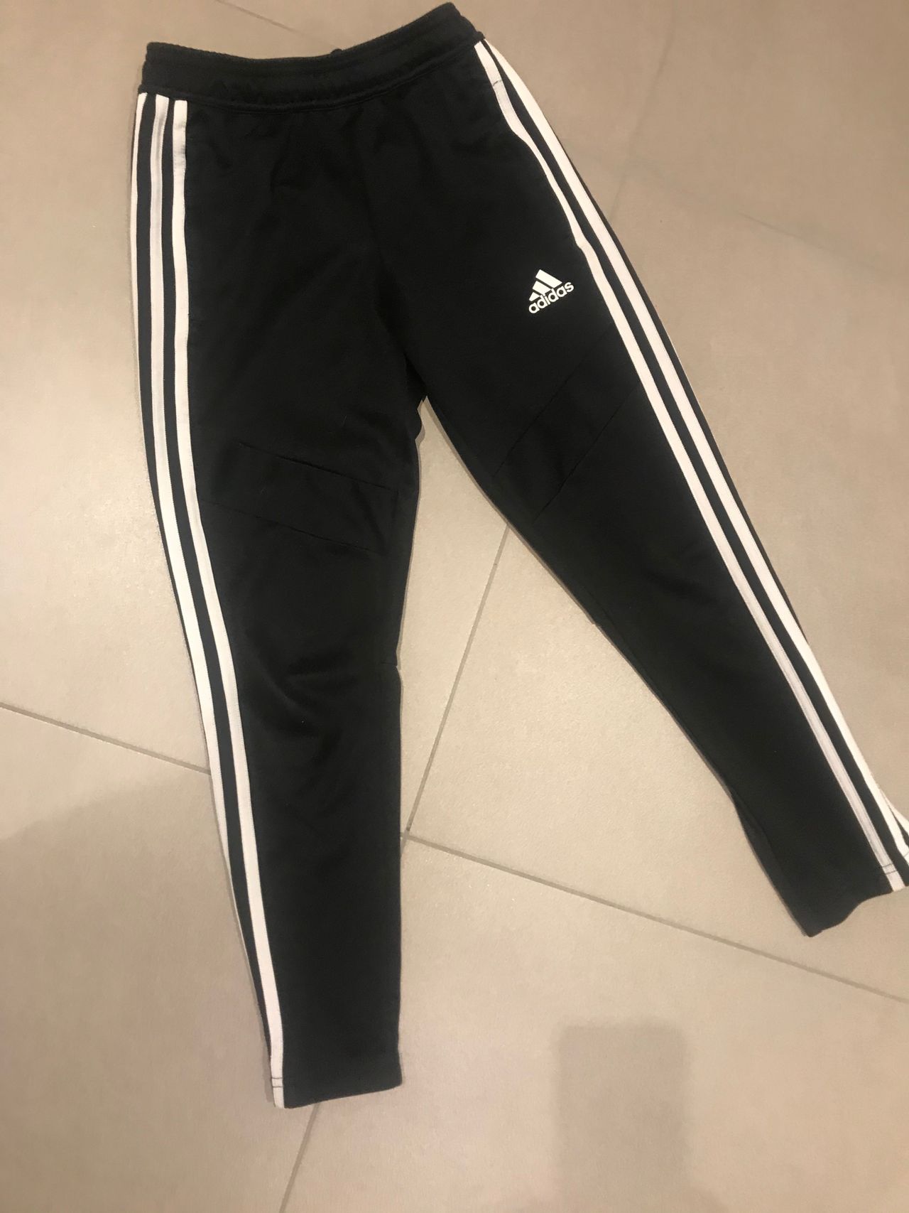 Adidas joggebukse | FINN.no Adidas joggebukse | FINN.no