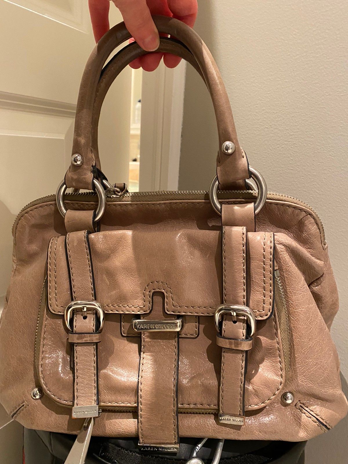 Karen Millen veske | FINN.no Karen millen veske | FINN.no