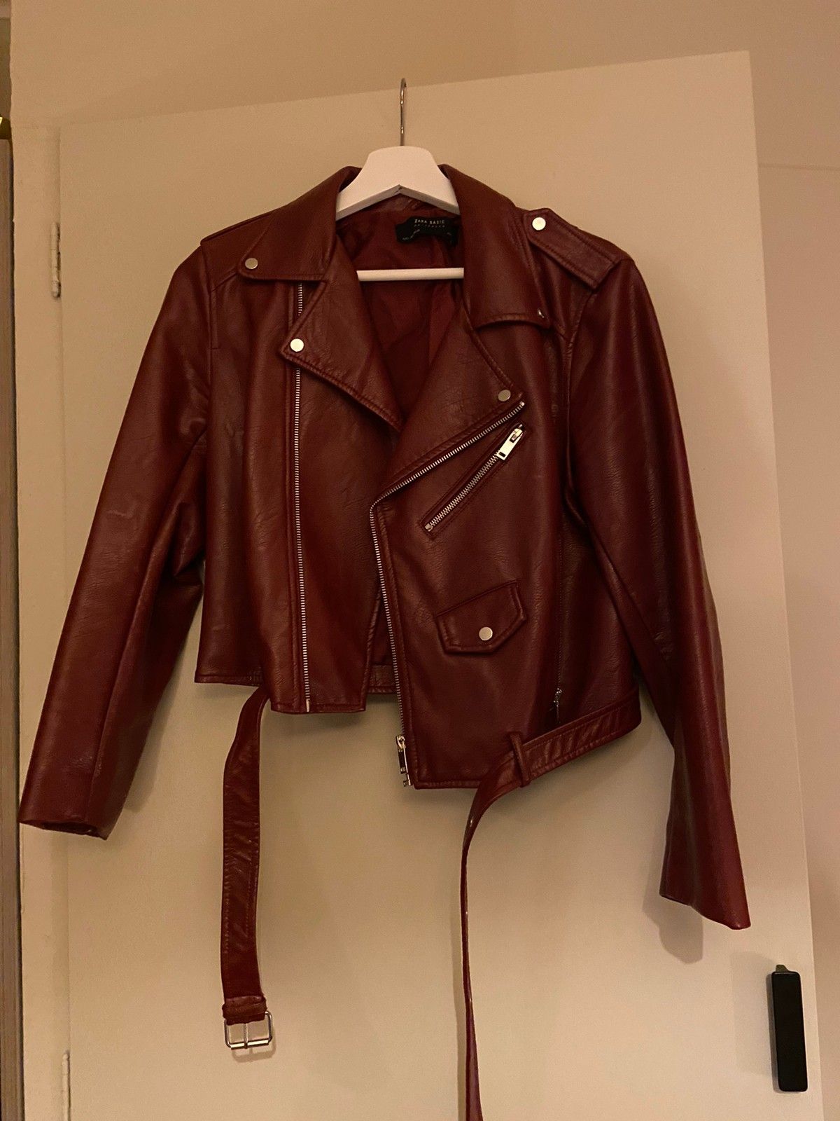 Skinnjakke, Zara | FINN.no ZARA skinnjakke | FINN.no