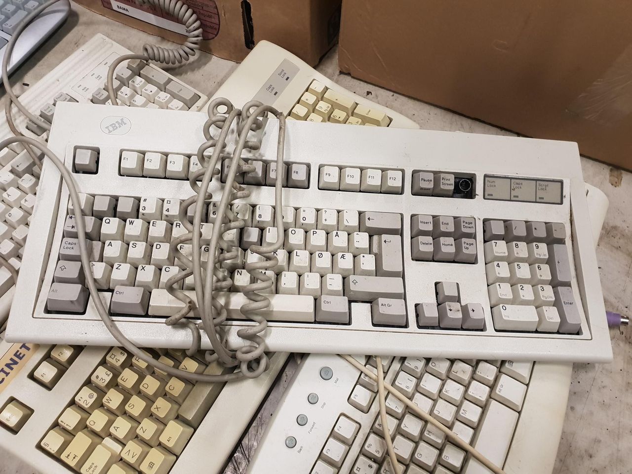 IBM model M 386 tastatur mekanisk klikke tastatur | FINN.no IBM model M 386 tastatur mekanisk klikke tastatur | FINN.no