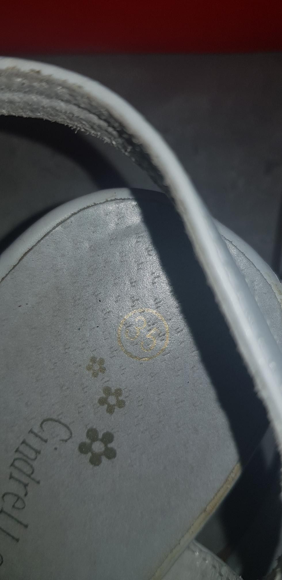 Pent brukte pensko og brudepike sko | FINN.no Pent brukte pensko og brudepike sko | FINN.no