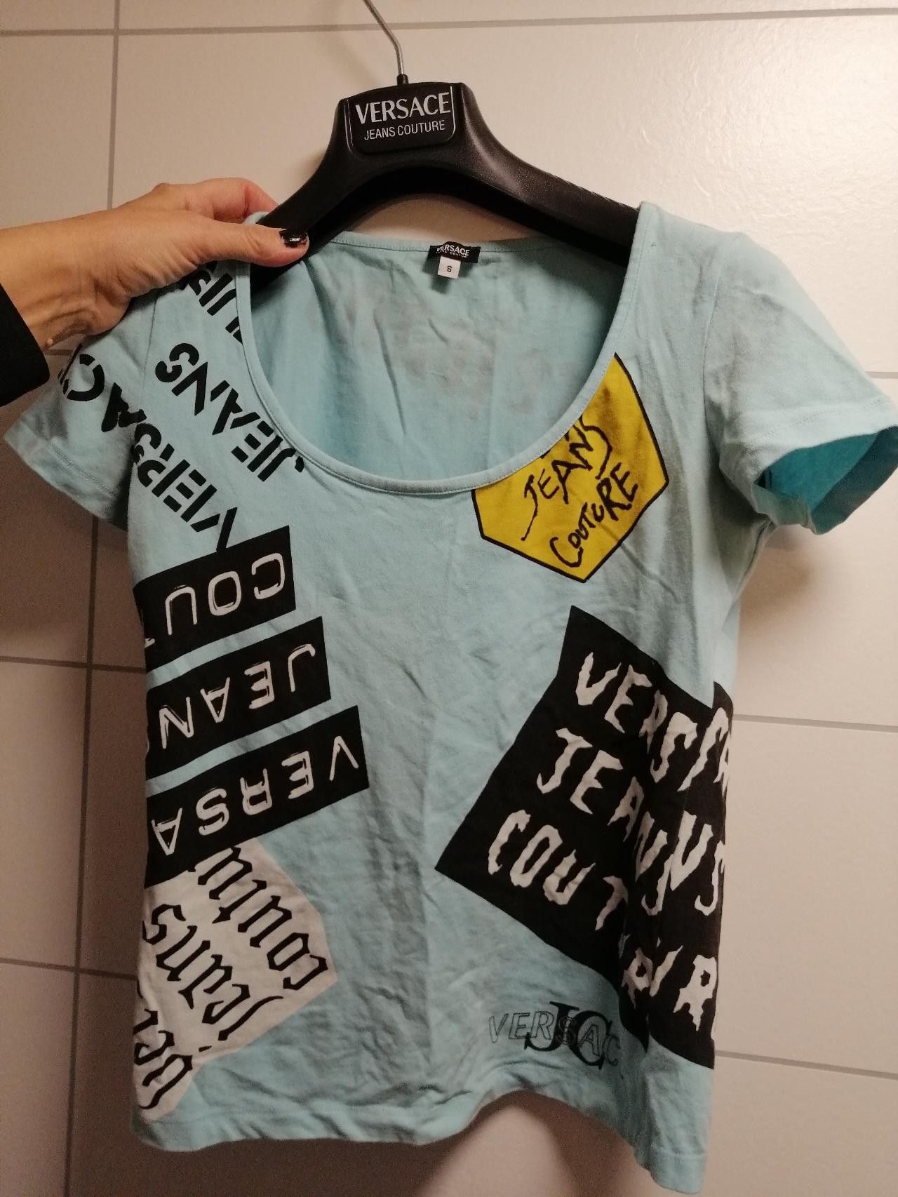 Versace Jeans Couture t skjorte | FINN.no Versace T skjorte Herre | FINN.no