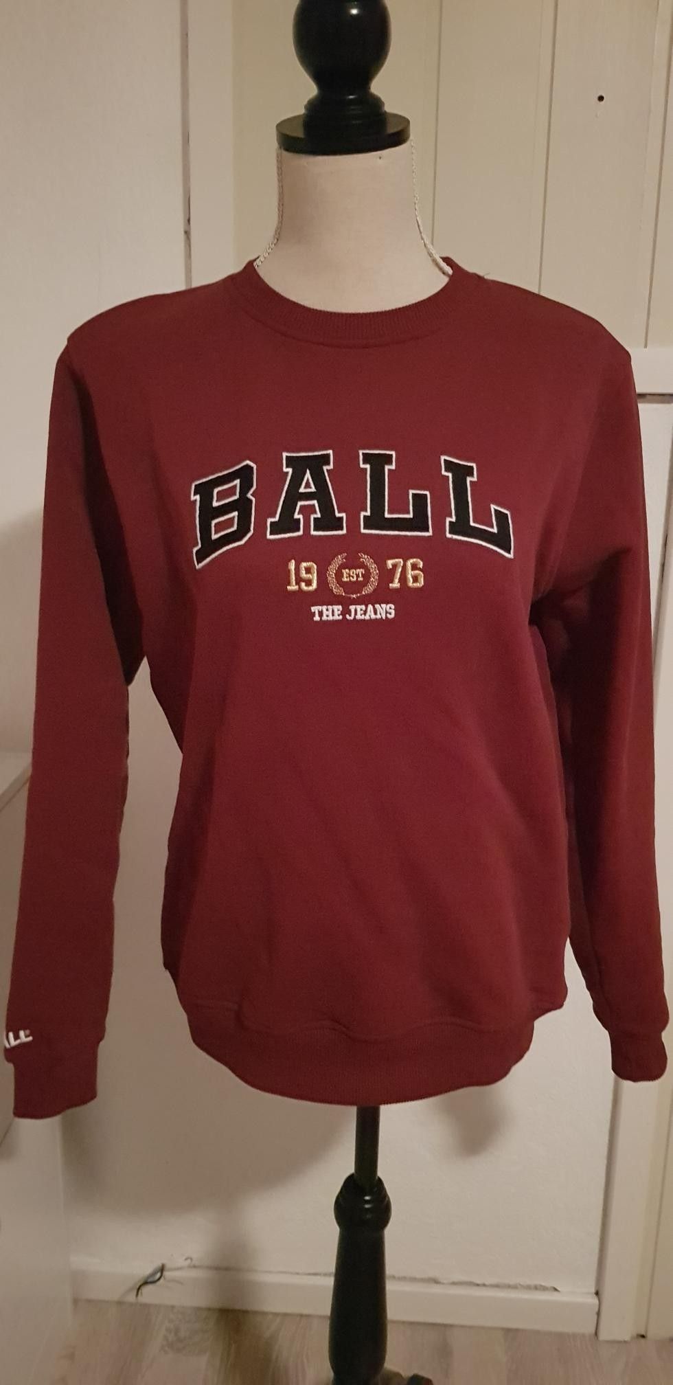Ball genser | FINN.no Ball genser, brukt 1 gang | FINN.no