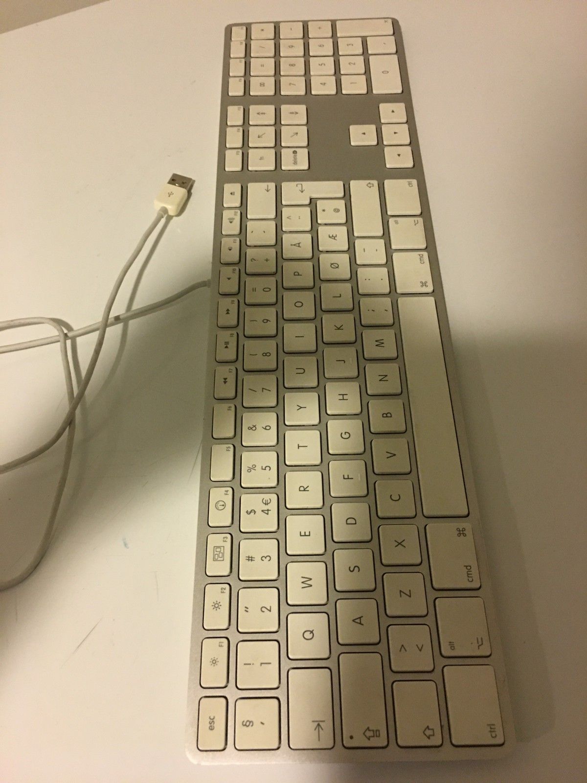 apple tastatur | FINN.no Apple tastatur og mus (brukt en gang) | FINN.no