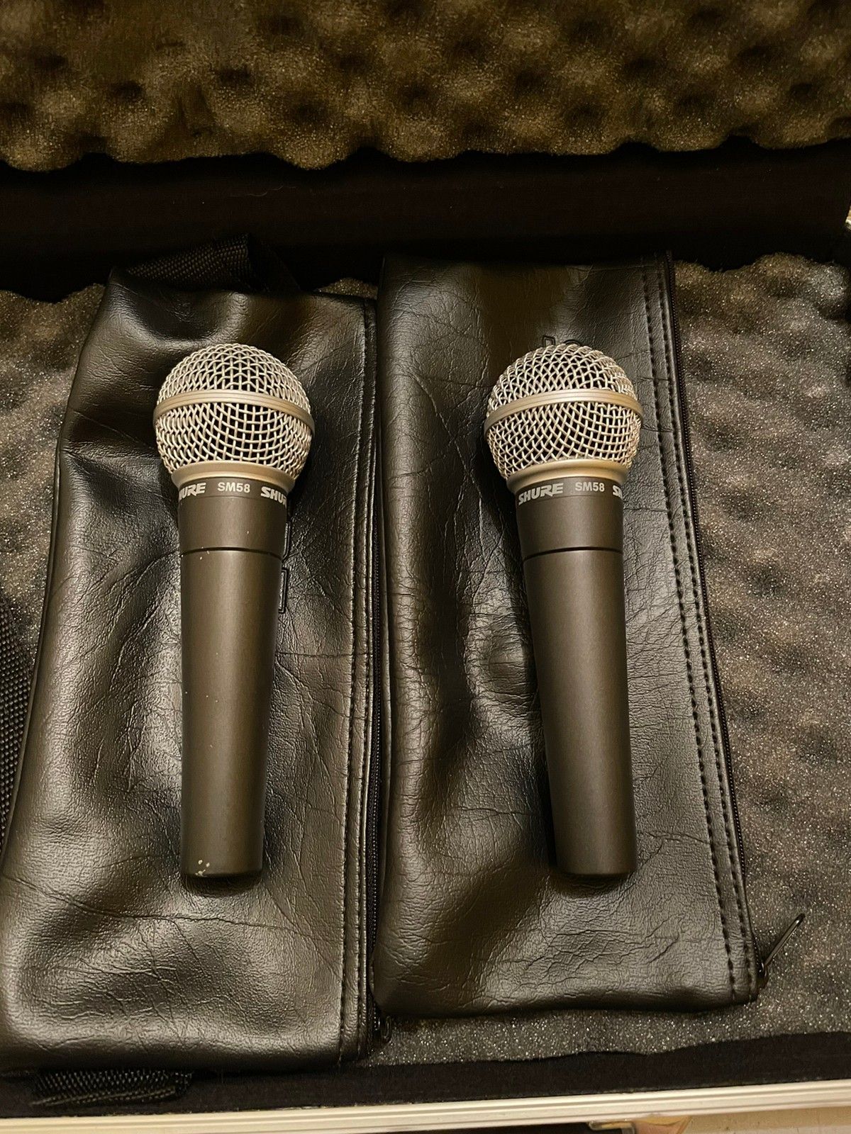 Microphone Kjøpe, selge og utveksle annonser finn den 1970's VINTAGE! AKG SILVER C 414 EB MICROPHONE | FINN.no